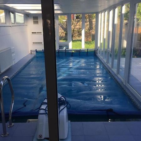 River House With Heated Pool June To Sep & Garden Twickenham Zewnętrze zdjęcie